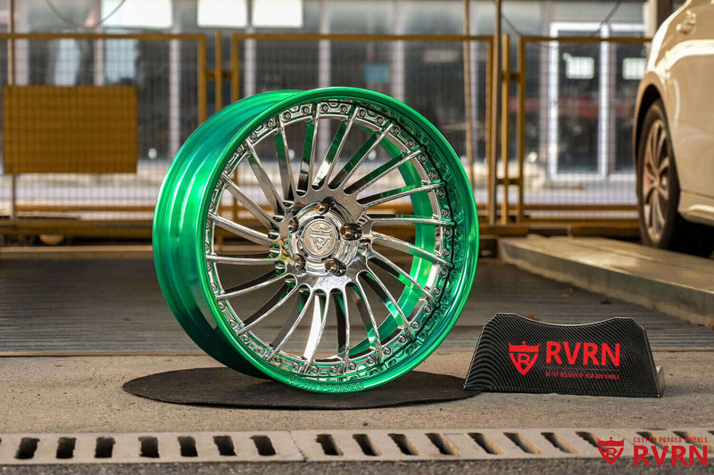 1985 Chevrolet Monte Carlo Custom Chrome & Green Forged Wheels: RV-DN01 showcasing RVRN custom forged wheels on display.