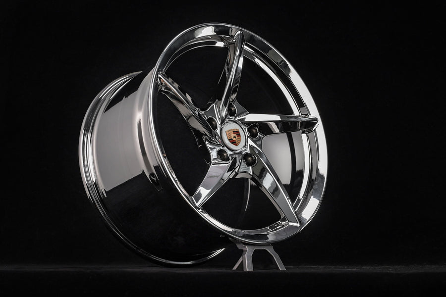 RV-MC35 one-piece forged concave wheel for a 2009 Porsche 911 Carrera S in polished chrome