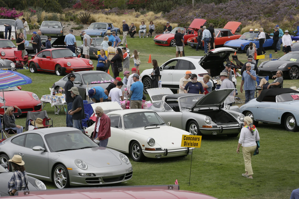 Porsche 911 Carrera 4S at PCA-OCR White Glove Concours 2026