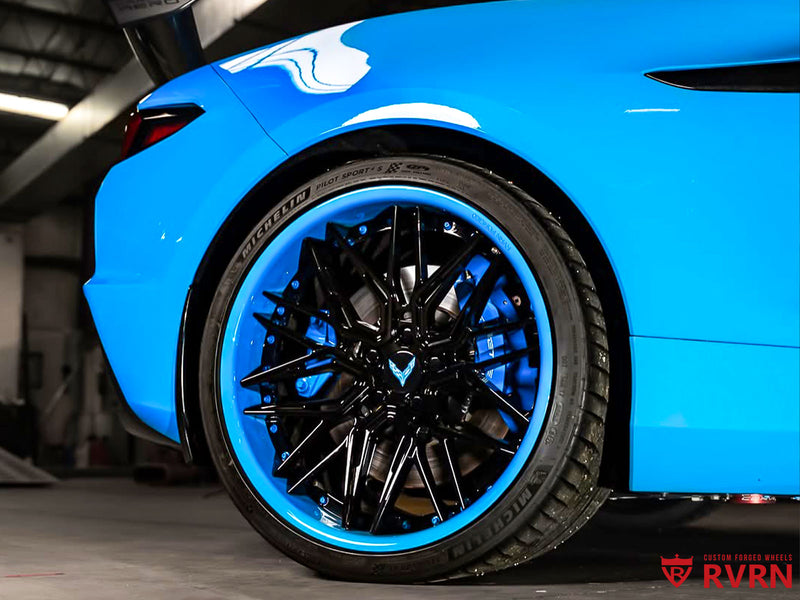 2025 Corvette C8 Z06 on RVRN Custom Rapid Blue Wheels RV-T081 showcasing custom forged wheels and real fitment.