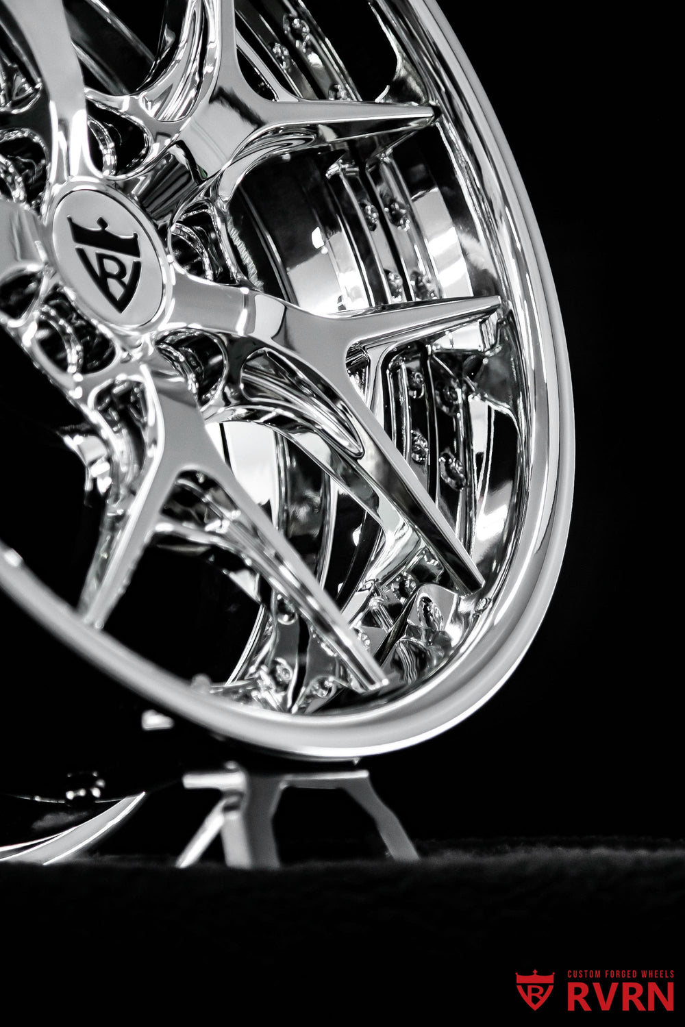 Front three-quarter view of Corvette C4 on RVRN RV-DR08D two-piece forged wheels with chrome Y-spokes and deep dish styling, 18x8 fitment