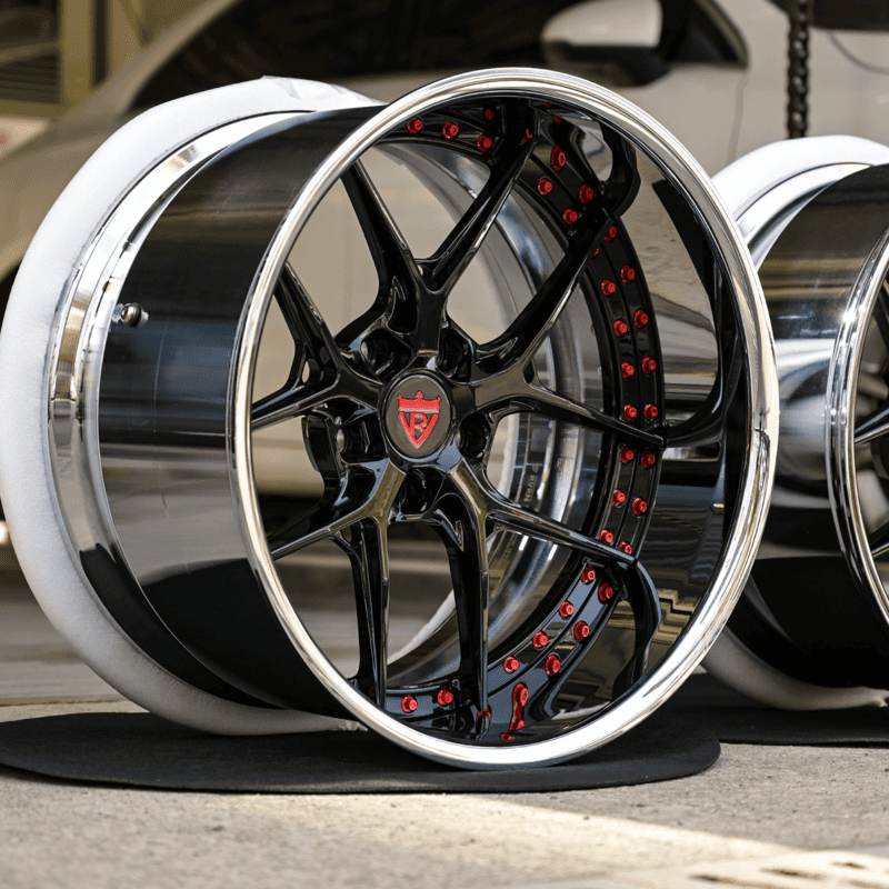 Gloss black barrel with chrome lip on RV-DR08D wheels