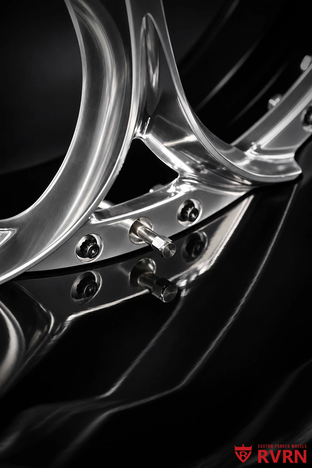 1969 Ford Mustang RV-DS016 forged 2-piece deep dish wheel close-up showing polished spoke edges, black fasteners, and valve hardware against the black barrel