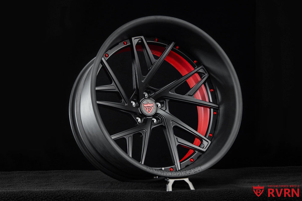 RVRN DS74 2-piece forged wheels side profile on a classic 1971 Camaro Z28.