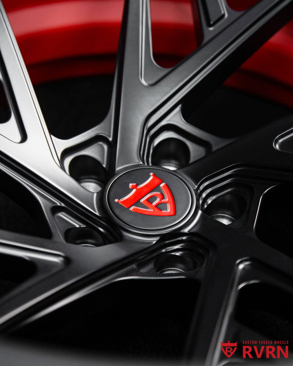Custom Camaro Z28 wheels featuring RVRN red inner barrel and matte black forged face.