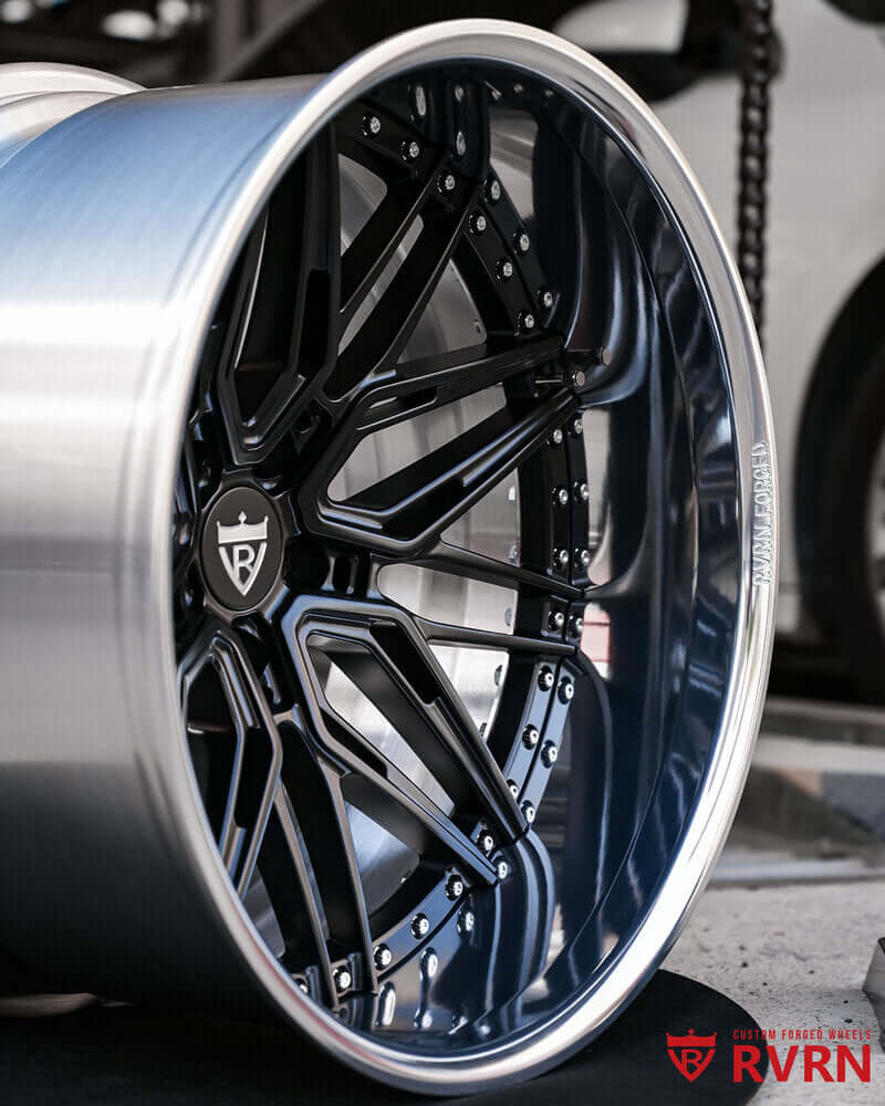 1998 Holden Commodore Custom Deep Dish Polished Wheels – RVRN WHEELS