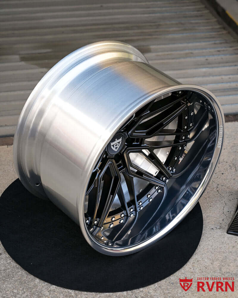 1998 Holden Commodore Custom Deep Dish Polished Wheels – RVRN WHEELS