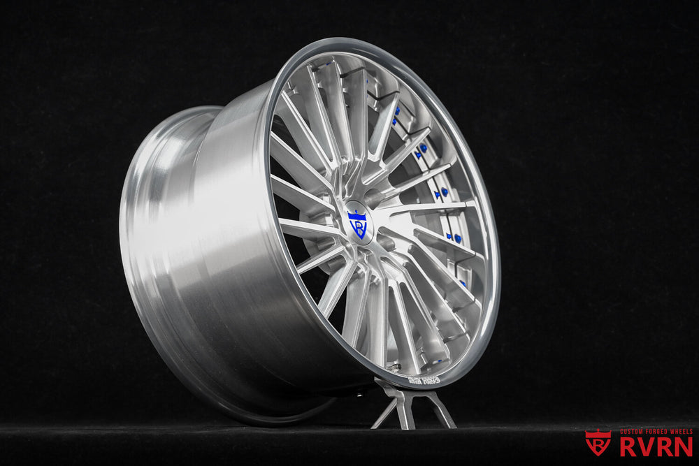 Detailed view of brushed aluminum spokes on forged wheels 1998 Toyota Aristo