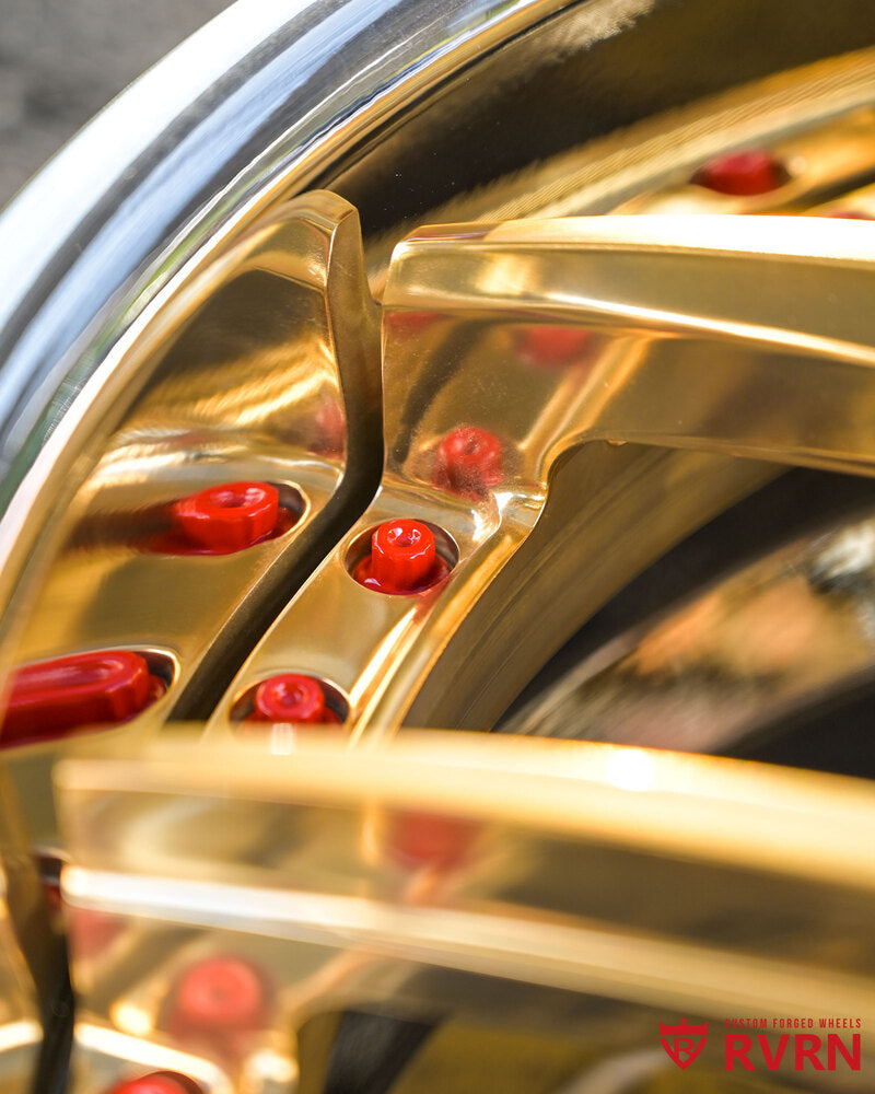 Forged C5 Corvette staggered wheels in polished frozen gold finish