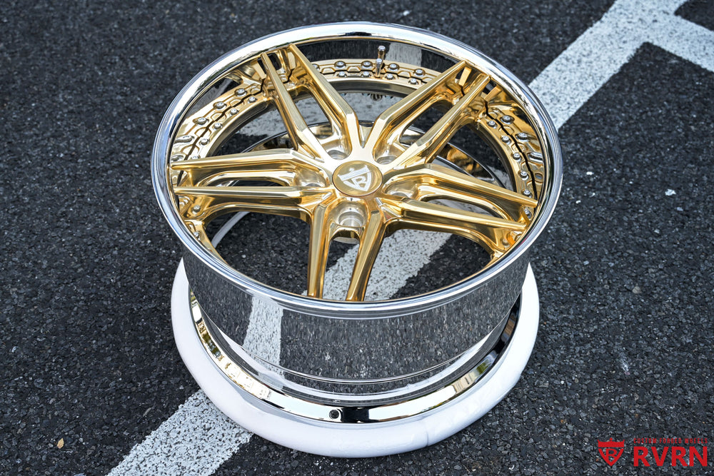 2003 Corvette C5 Z06 RV-DP03 forged wheels 18x10.5 front angle with Polished Frozen Gold spokes and chrome barrel deep lip.