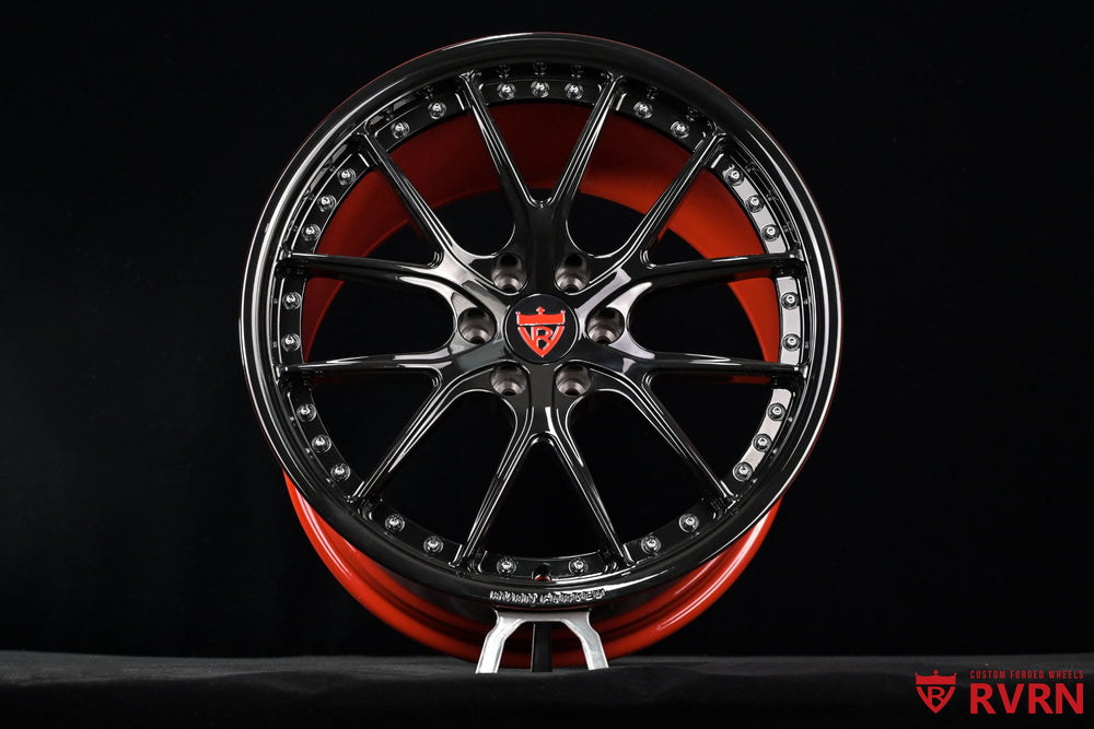 RV-MD03 Y-spoke forged wheel for a 2005 Dodge Viper, gloss black spoke finish and gloss red barrel with concave styling, 18x10 front fitment
