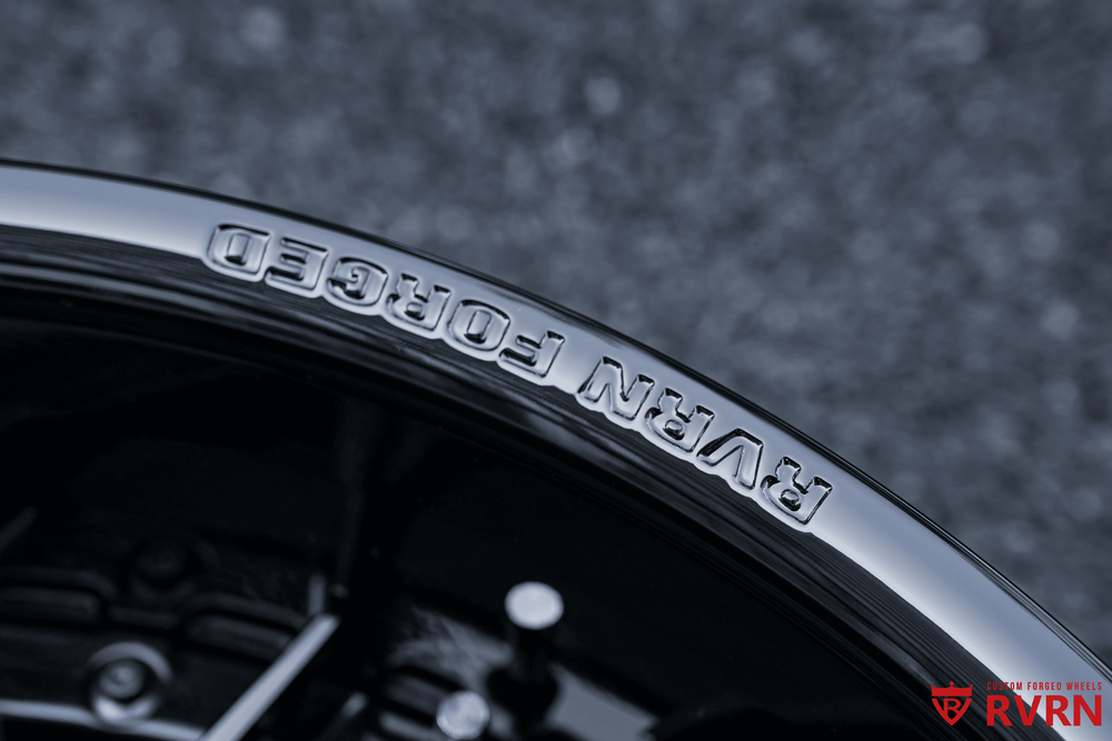 Aggressive wheel fitment on 2005 Mustang GT, RV-DN02 forged wheels with deep concave profile