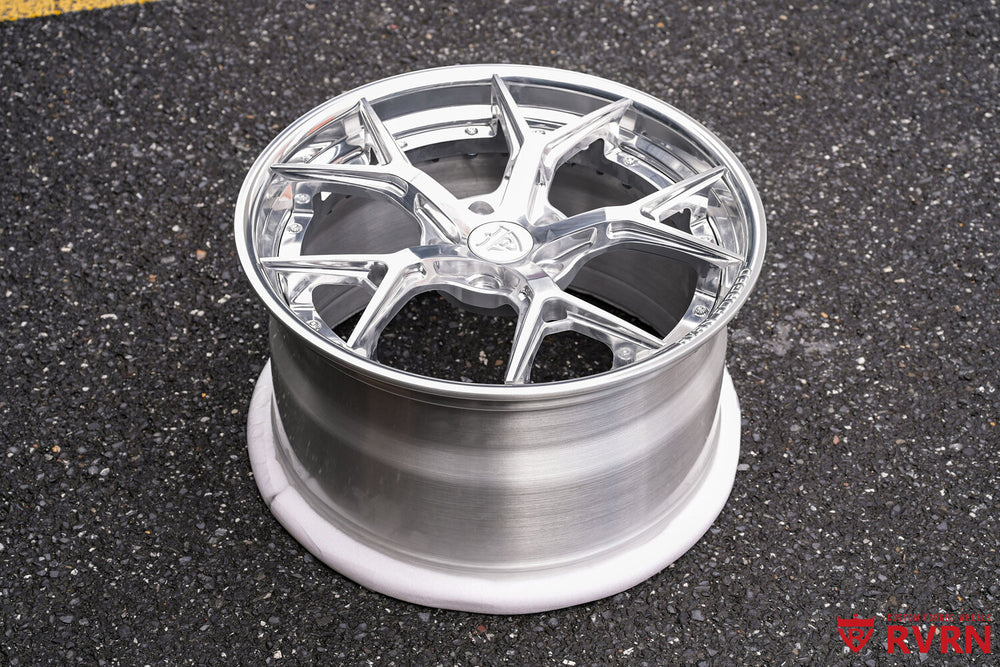 2007 Corvette C6 with RVRN RV-DC69 aftermarket forged wheels
