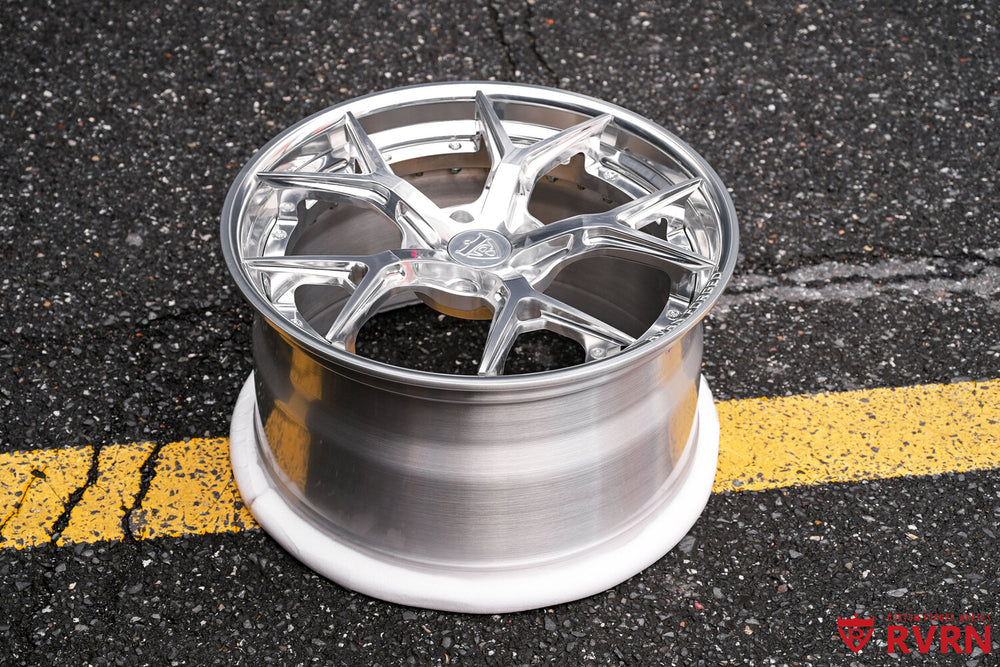 2007 Corvette C6 aftermarket wheels RV-DC69 polished forged front angle