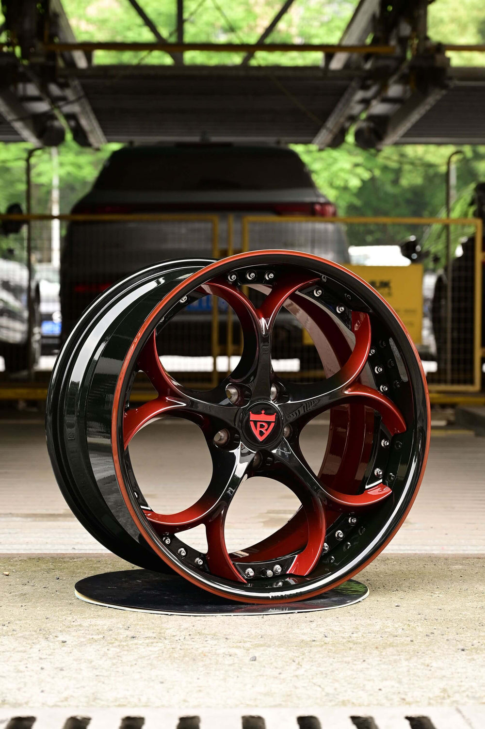 19 inch forged wheels – close detail of Audi R8 RV-DS016