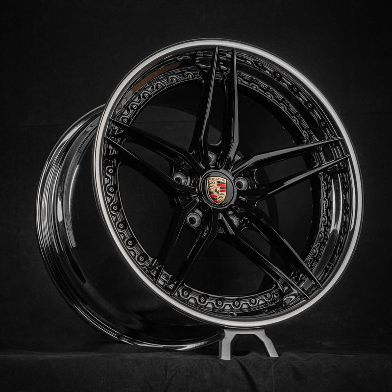 Porsche 911 Turbo with flush fitment RV-DP03 custom wheels