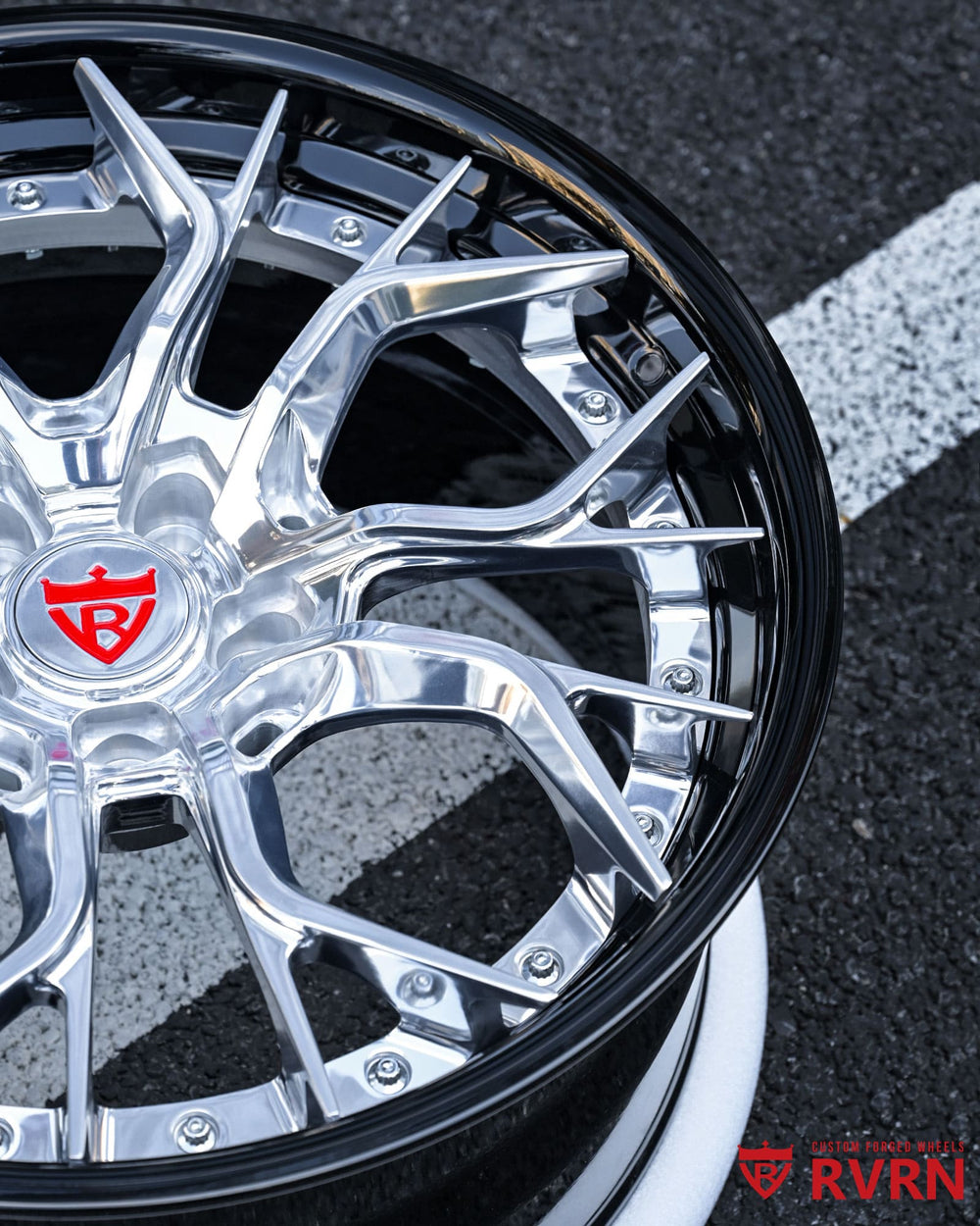 Diamond polished aluminum spokes on Camaro custom forged wheels 20x10.5 rear setup