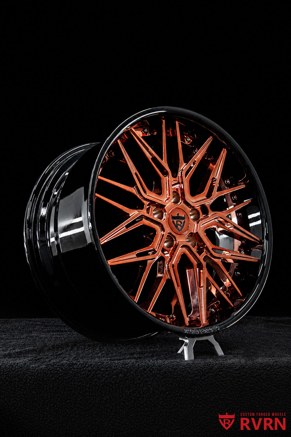 RVRN RV-T081 Camaro forged wheels with staggered 20x10 front and 20x11 rear sizing designed for custom SS Camaro fitment.