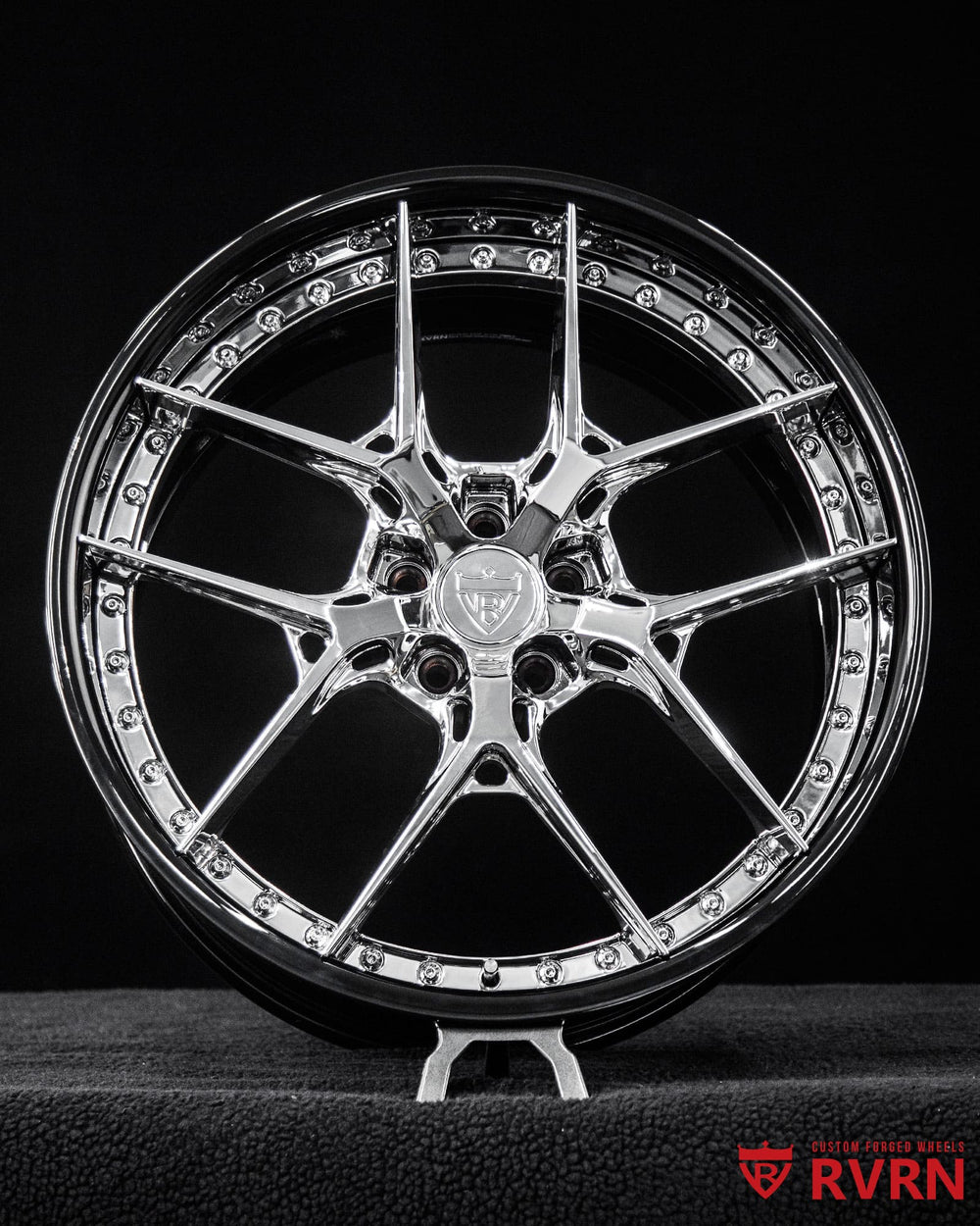 Custom forged RV-DR08 wheel for 2013 Mercedes S550 front angle, chrome spoke and gloss black barrel.
