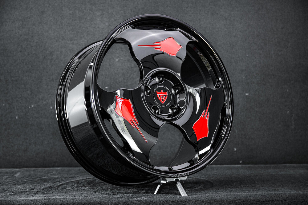 Gloss black five-spoke RVRN RV-MC20 forged wheel with the RVRN Red Stingray emblem, 2014 Corvette C7 Z51