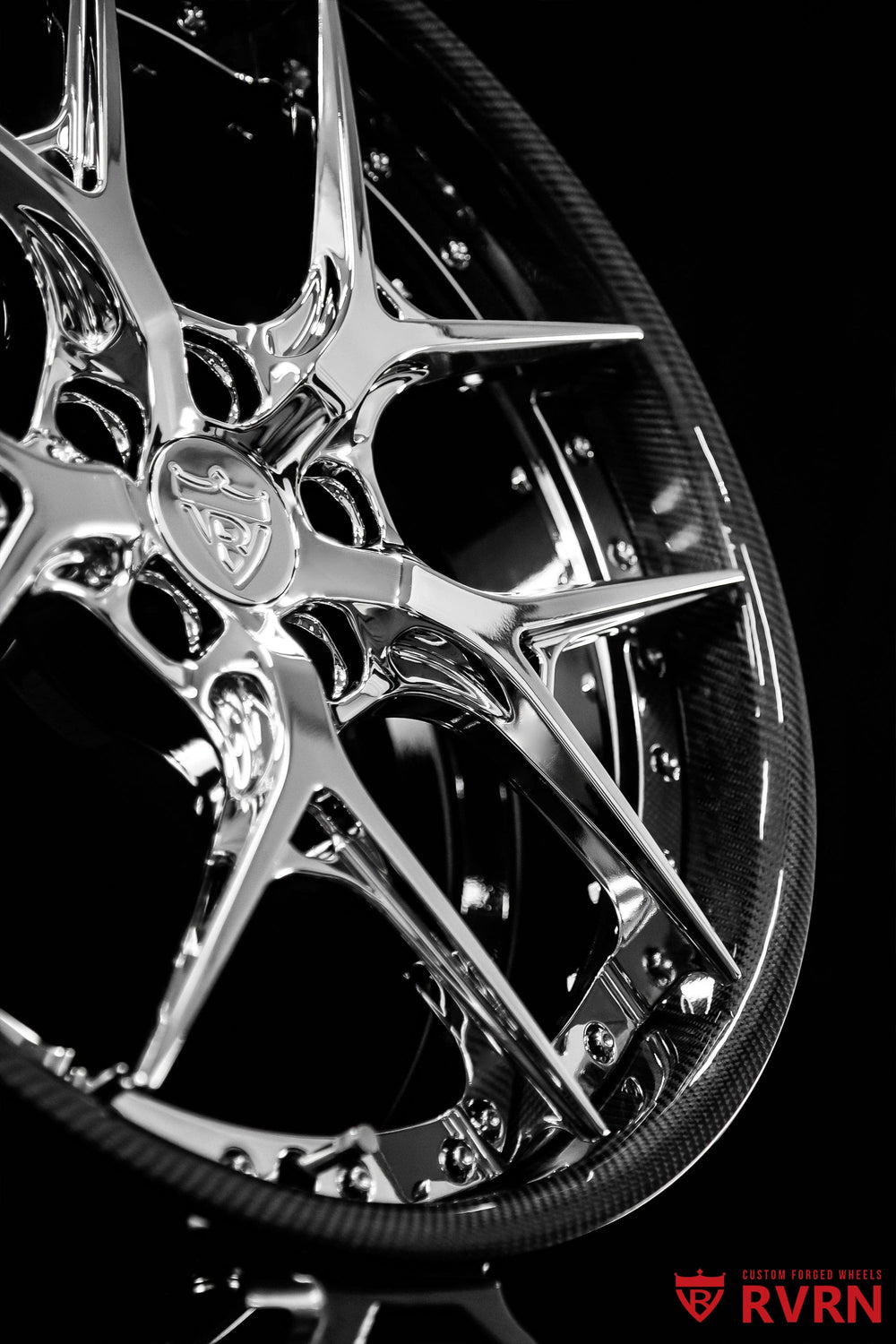 RVRN RV-DR08D gloss black barrel wheels for the Dodge Challenger SRT8, 20x9 two-piece forged fitment