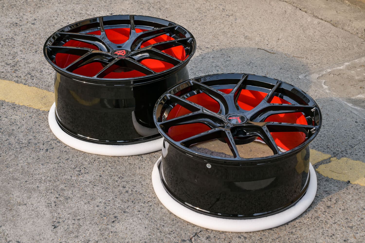 2015 C7 Corvette Z51 Red & Black Forged Wheels | RV-MR05 – RVRN WHEELS