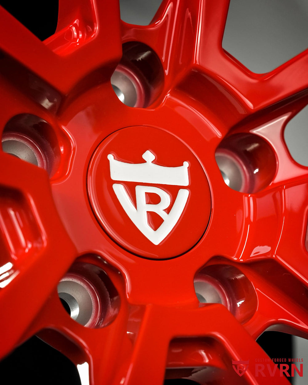 Custom forged wheels for Corvette C7 with ivory white barrel and gloss red spokes, engineered specifically for 2015 Stingray applications.