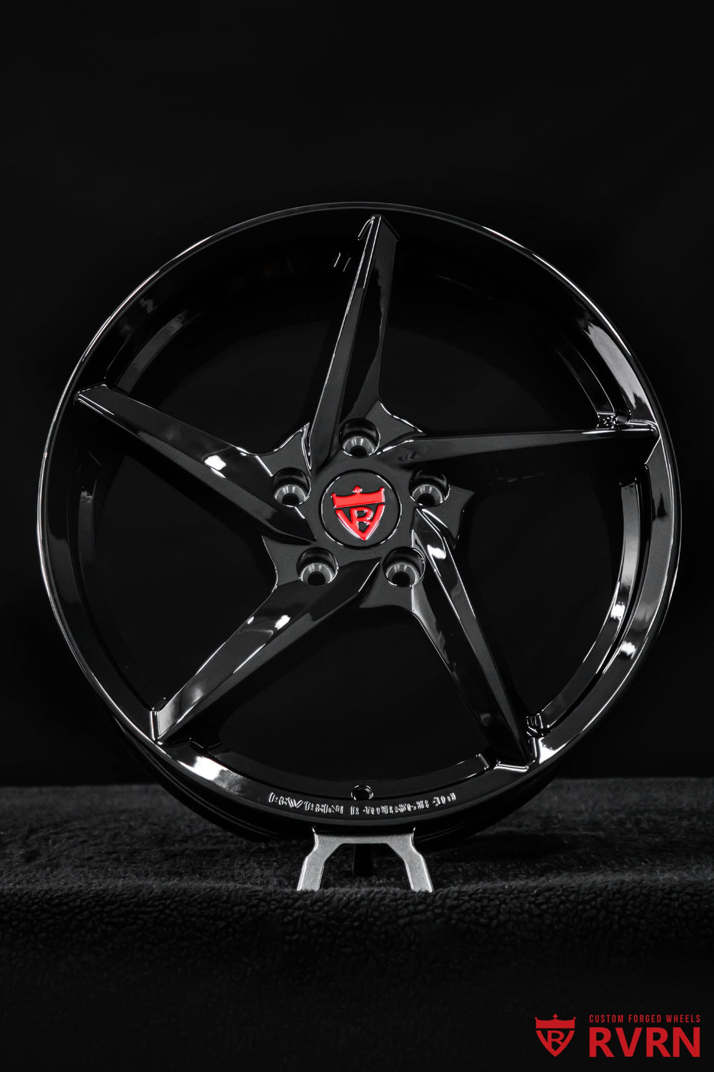 Side profile of 2015 Corvette C7 Stingray Base featuring RV-MC35 black 5-spoke forged rims, custom Corvette C7 wheels with 18x8.5 and 19x10 staggered sizing.
