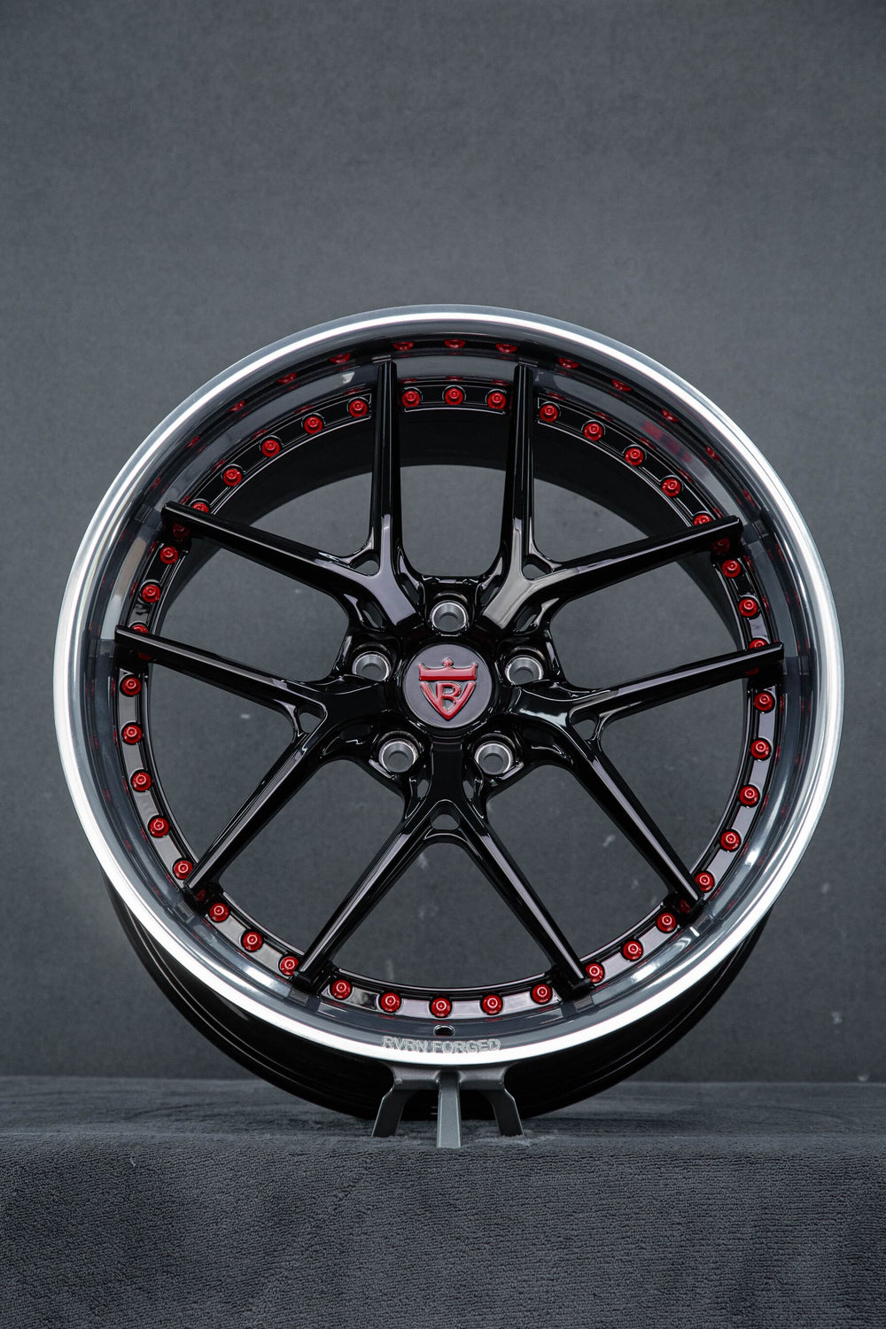 Side profile of C7 Z51 featuring custom black polished RV-DR08D wheels