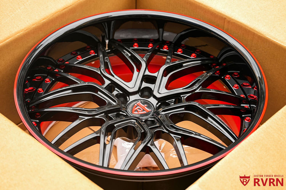 RV-T081 forged wheels on 2015 Dodge Charger Hellcat front view