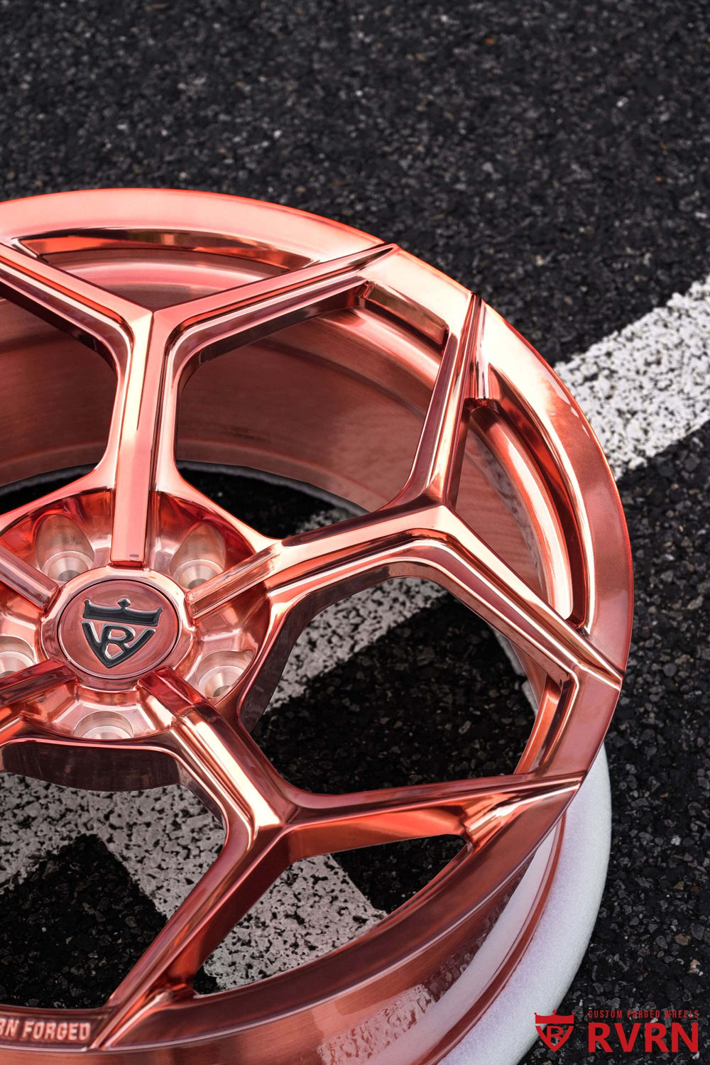 Custom Jeep Wrangler Y-spoke wheels by RVRN RV-MC491, finished in polished rose gold with a concave face and 20x8.5 fitment