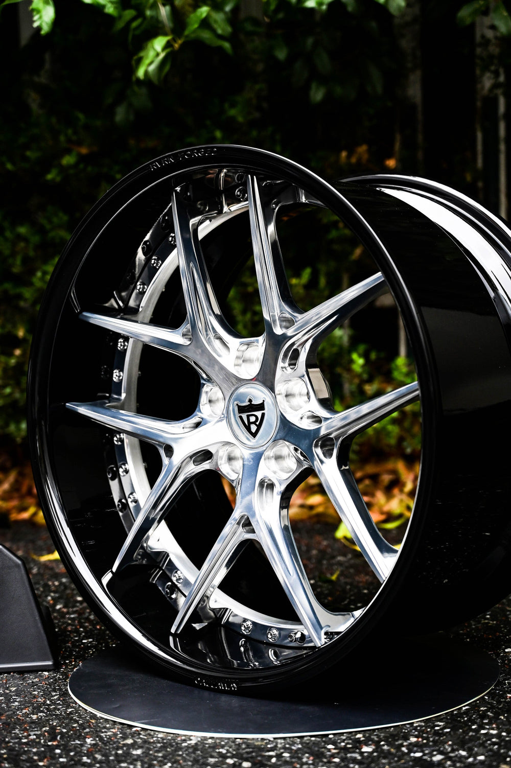 2015 Maserati GranTurismo on RVRN RV-DR08D forged wheels in Gloss Black Barrel and Polished Spoke (photo 09)