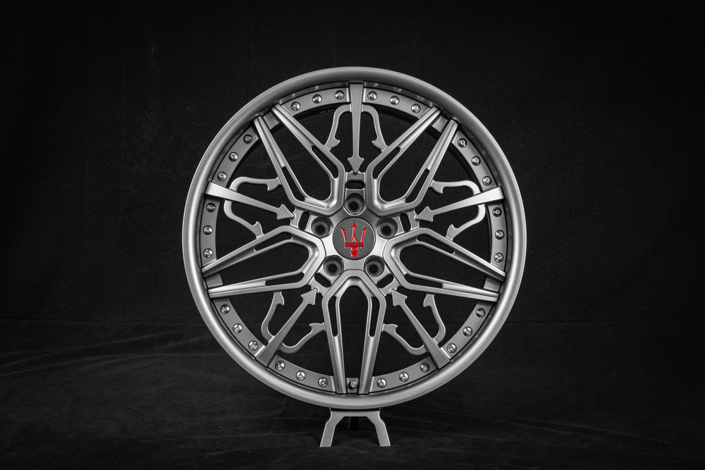 2015 Maserati Quattroporte on RVRN RV-RM01 forged wheels in Matte Gunmetal Gray with Chrome Screws (photo 03)