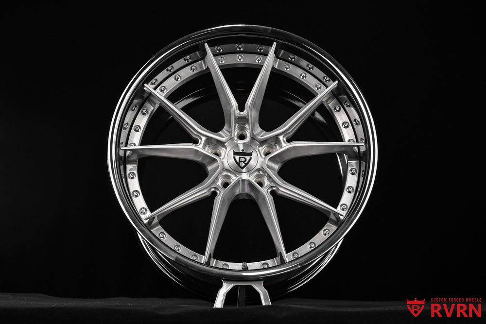 Black chrome barrel detail on RV-DB082 Corvette C7 Z06 wheels showing deep reflective concave structure.
