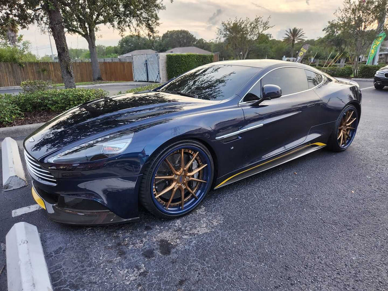 2016 Aston Martin Vanuish