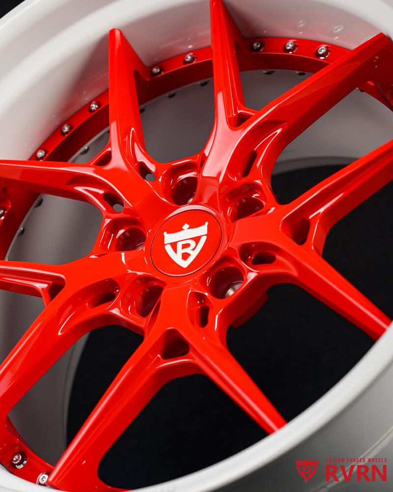 Pearl white barrel finish close-up on Corvette aftermarket wheels