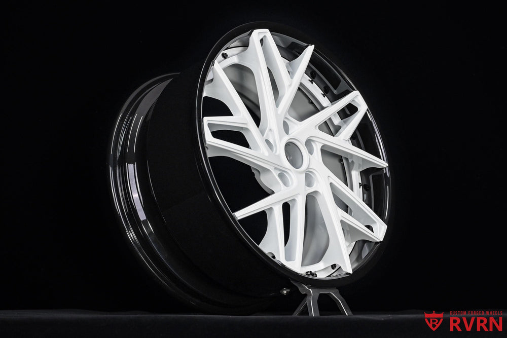 Custom-fit 20x10 rear forged wheel setup on Corvette C7 Z51 by RVRN.