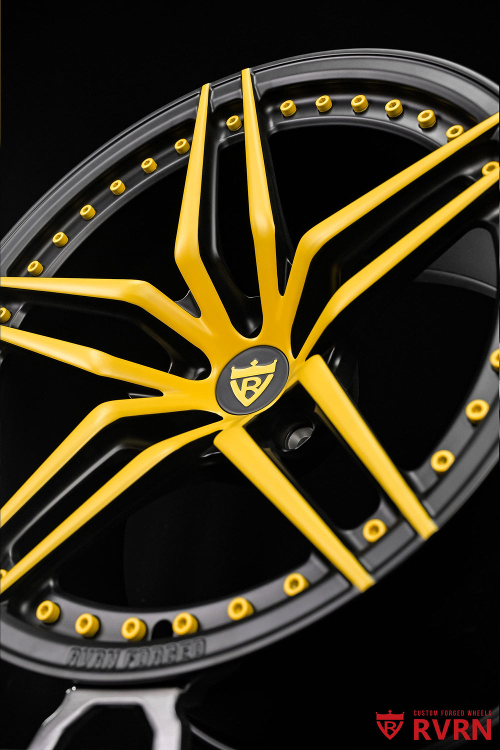 RVRN RV-MP03 5-star wheels for the Dodge Challenger with matte black spokes and custom yellow accents, 20x9.5 front and 20x11 rear fitment