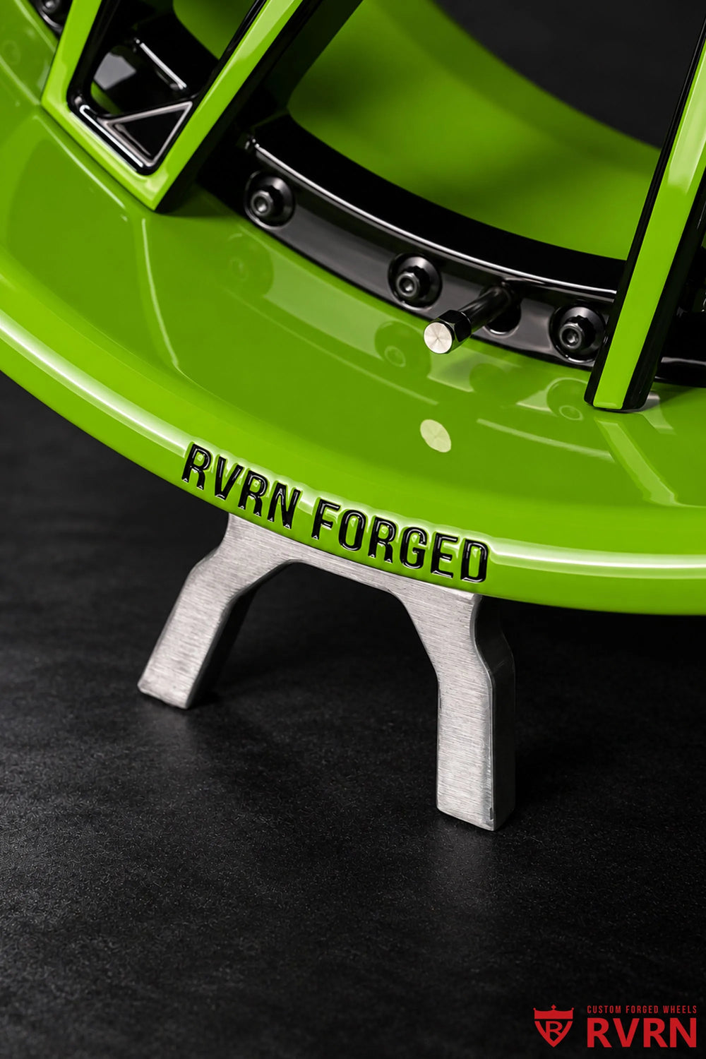 2017 Dodge Charger Daytona 392 Wide Body RV-DS74 Deep Dish 2-Piece Forged wheel close-up showing the Gloss Black spoke pockets, bright Green Go accent surfaces, black fasteners, and deep-dish outer lip