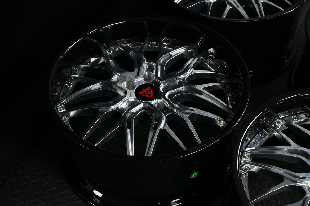RVRN RV-T081 20 inch deep dish forged wheel mounted on a 2017 BMW 4 Series 430i with polished spokes and glossy black barrel.