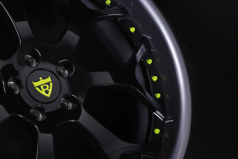 2018 Chrysler 300S on RVRN RV-DR300 forged wheels in Glossy Black and Gunmetal with Apple Green Hardware (photo 04)