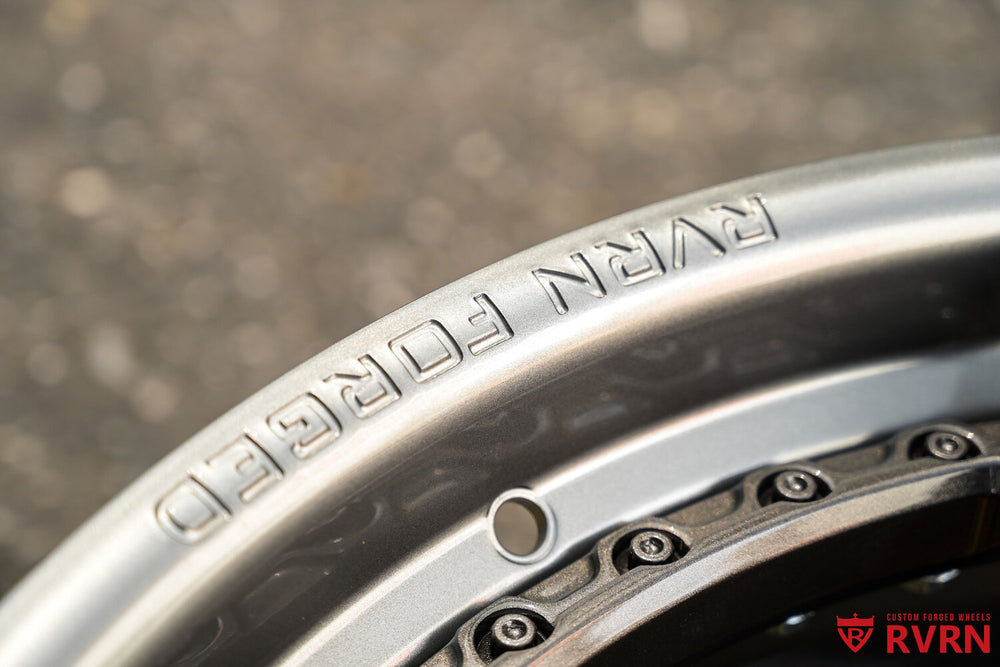 Close-up of custom forged BMW M850i wheels by RVRN