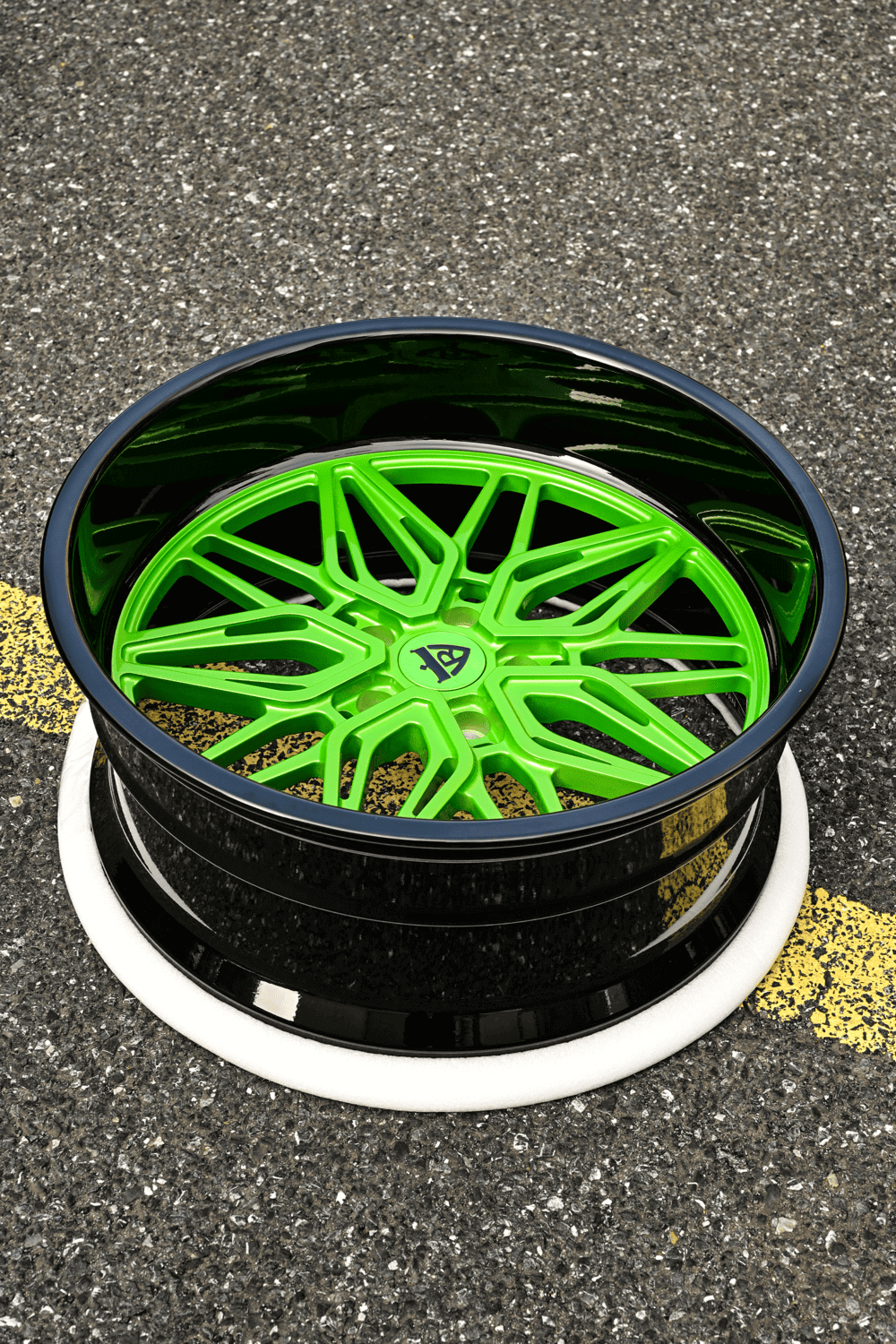 Jeep Wrangler Custom Wheels: Deep Dish Gloss Black & Green – RVRN WHEELS