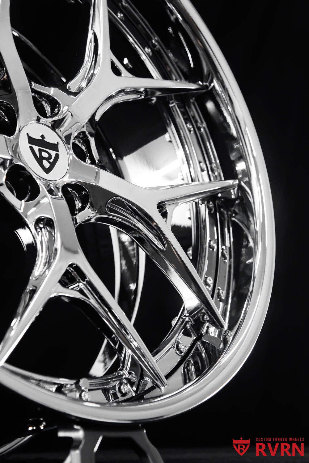 Close-up detail of RVRN RV-DR08D Mercedes forged wheels showcasing precision Y spoke design and premium chrome finish
