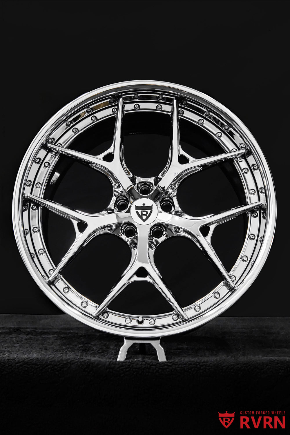 Front view of 2019 Mercedes 63 GLE AMG featuring RVRN RV-DR08D chrome forged wheels with Y spoke design and custom fitment