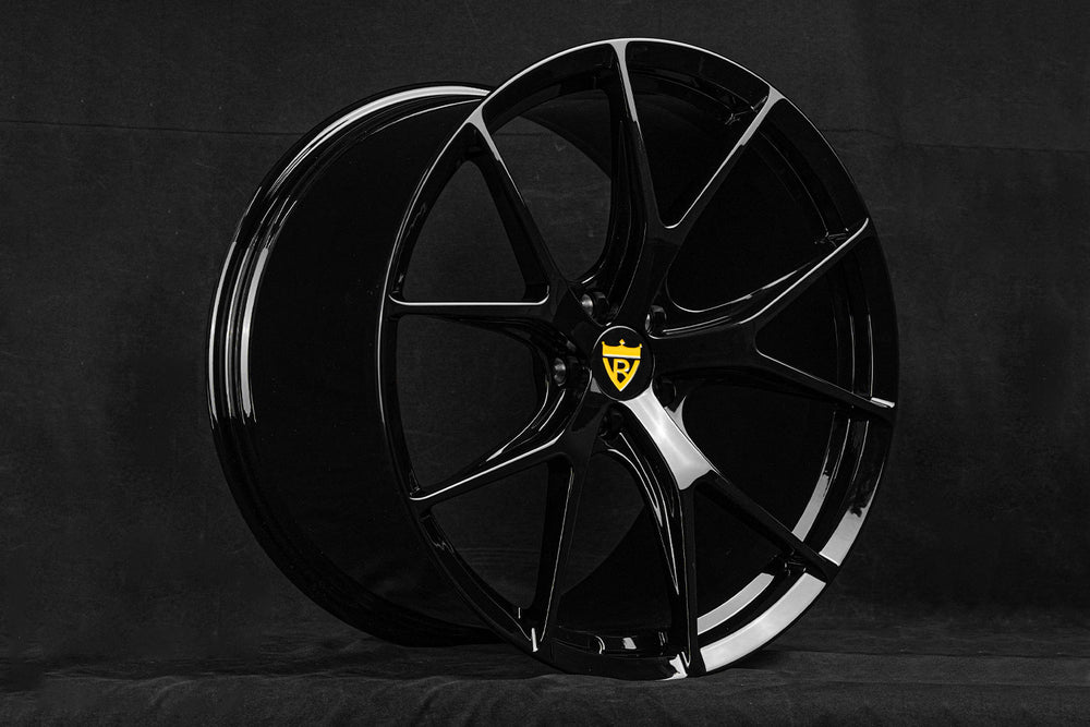 Custom AMG GT wheels RV-MF11 front angle view