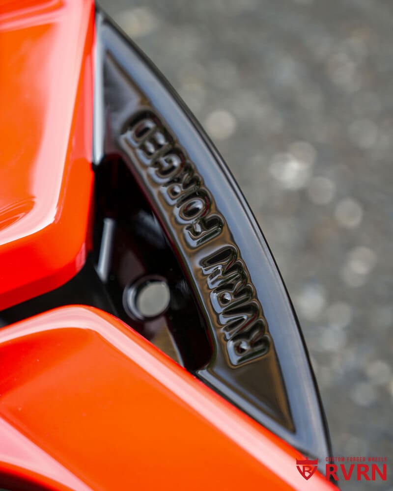 Light-reflecting detail on Audi RS5 custom concave wheel