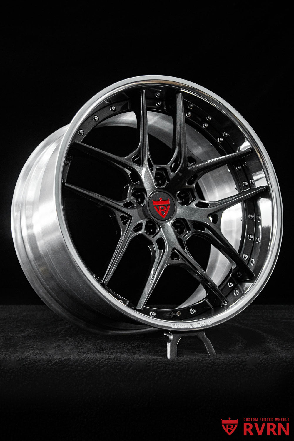 Gloss gunmetal gray spoke detail on RVRN RV-DR08D Camaro forged wheels designed for custom Chevy Camaro builds
