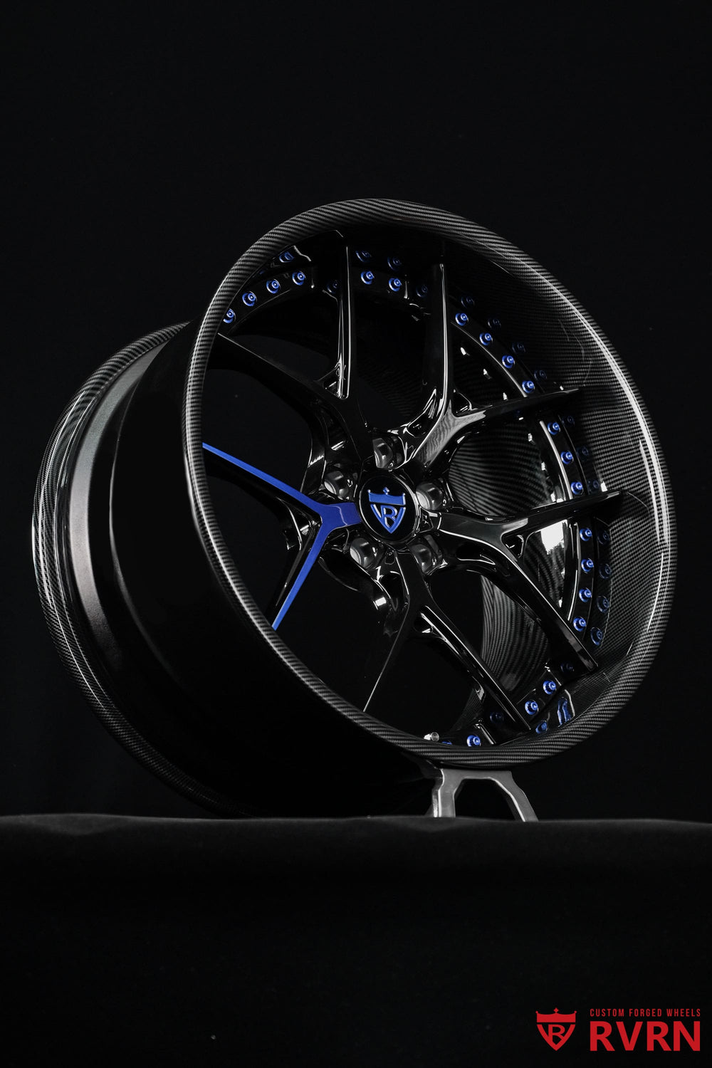 Side view of RVRN RV-DR08D Dodge Challenger deep dish rims showing the Y-spoke layout and aggressive concave profile
