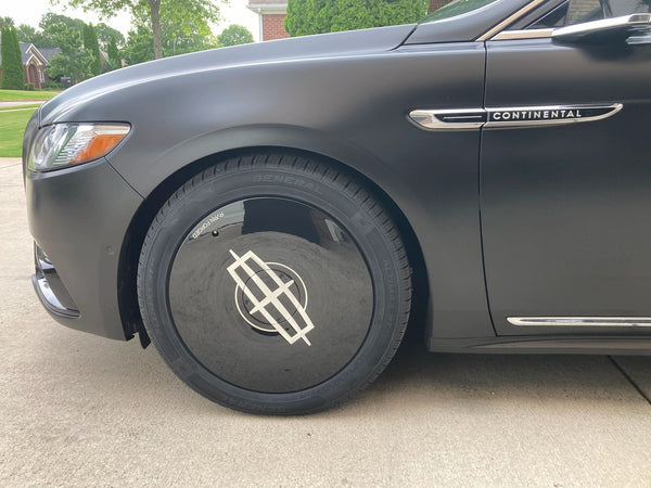 2020 Lincoln - Gloss Black